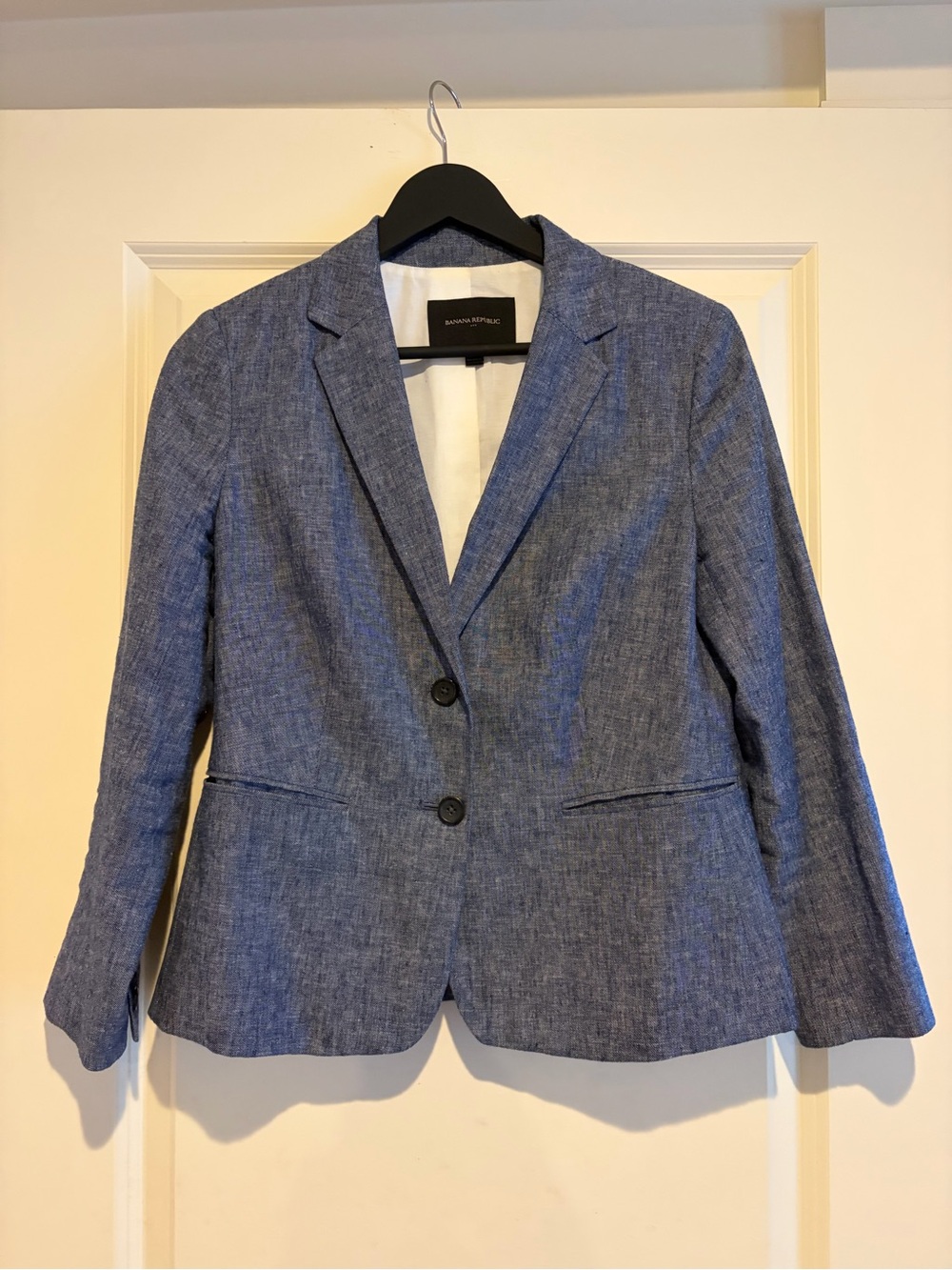 Banana Republic Women's Heathered Blue Two-Button Blazer